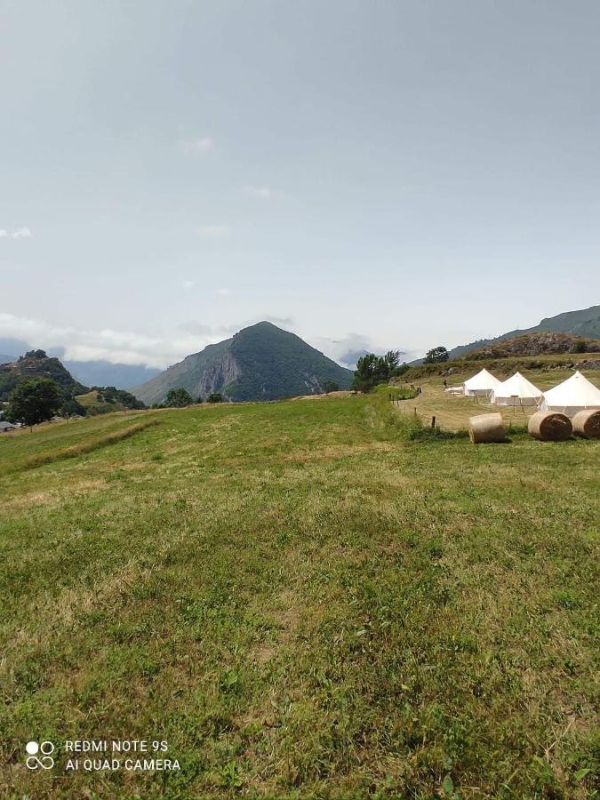 ホテルLodg'Ing Secret Camp Ariege Lordat エクステリア 写真