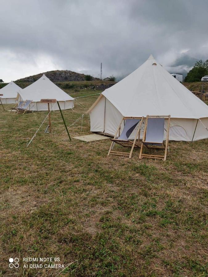 ホテルLodg'Ing Secret Camp Ariege Lordat エクステリア 写真